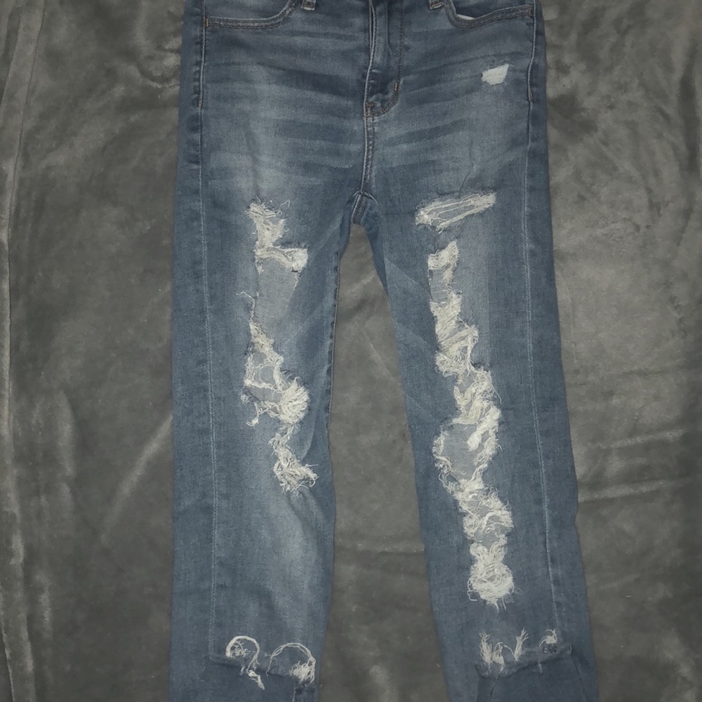 Ripped jeans